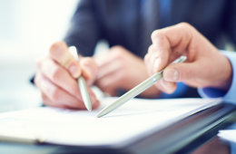  Повідомлення про оприлюднення  Проєкту рішення виконавчої дирекції Фонду гарантування вкладів фізичних осіб «Про затвердження змін до Правил формування та ведення баз даних про вкладників»