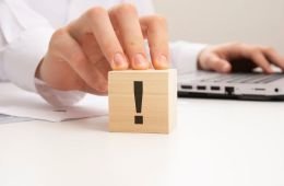  До уваги органів або осіб, за рішеннями яких накладено арешт на кошти кредиторів АТ «КОМІНВЕСТБАНК»