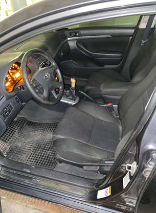 Автомобіль TOYOTA AVENSIS, 2008 рік випуску, об`єм двигуна 1794 см.куб., номер шасі SB1BR56L70E229022, реєстраційний номер АА7892НА та основні засоби у кількості 14 одиниць