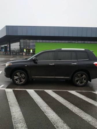 Автомобіль Toyota Highlander, легковий універсал, чорний, держ.номер ВН9736ЕЕ, 2012 р.в., номер кузова JTEES42A402199907, об’єм двигуна 3456, інв.номер  4075