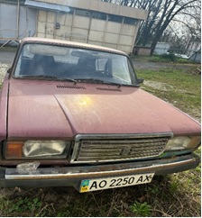 Автомобіль ВАЗ, модель 2107, легковий седан-В, рік випуску 2003, чорного кольору, номер державної реєстрації АО2250АХ, об`єм двигуна 1.5(бензин), номер кузова XTA21070031774746