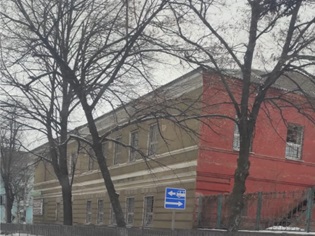 Будинок, загальною площею 600,5 кв.м, за адресою: Донецька обл., м. Бахмут (Артемівськ), вулиця Артема, 20. Реєстраційний номер об’єкта нерухомого майна: 693614. Інвентарний № 101222
