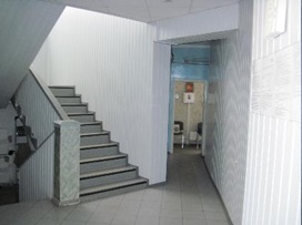 Будівля Промінвестбанку, загальною площею 1 076,7 кв. м, за адресою: Дніпропетровська обл., м. Новомосковськ, вулиця Головка М., будинок 1, реєстраційний номер об`єкту нерухомого майна: 25327273. Основні засоби у кількості 132 шт