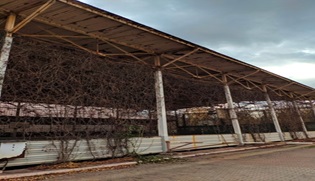 Комплекс будівель, загальною площею 4 293,10 кв.м. в складі: - основна будівля з підвалом з прибудовами «А-3», «А/п», «А1-1», «А2-1», площею 3130,5 кв.м., - основна будівля «Д-1», площею 812,6 кв.м., - основна будівля «И-1», площею 350,0 кв.м.. Адреса знаходження: Донецька обл., м. Маріуполь, проспект Карпова, 1. Реєстраційний номер об’єкту нерухомого майна 348227614123 Інв. № 4000055805