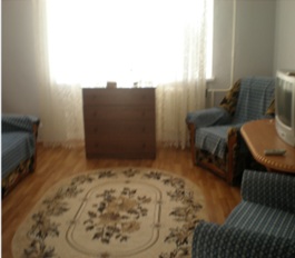 Квартира №6, загальною площею 63,2 кв. м (житлова площа 29,3 кв. м), за адресою: Автономна Республіка Крим, село Петрівка, квартал Новий №3, кв.№6.  Реєстровий номер 328 на стр. 69 в реєстровій книзі №3. Інвентарний № 103427. БОЙЛЕР, інвентарний № 104579