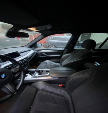 Легковий автомобіль марки BMW, модель X5 M50d F15, УНІВЕРСАЛ-B, чорного кольору, рік випуску 2015, номер державної реєстрації АО0002АО, номер кузова WBAKS810400M51302