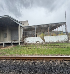 Майновий комплекс загальною площею 1248.65 кв.м., що знаходиться за адресою:  Закарпатська обл., Тячівський р., смт. Солотвино, вулиця Підмагура, будинок 100, РНОНМ 813137721101, інв.№20062025, Основні засоби в кількості 20 одиниць