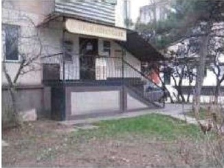 Нежиле приміщення, загальною площею 46,1 кв.м, за адресою: Автономна Республіка Крим, м. Євпаторія, вулиця Фрунзе - Інтернаціональна, будинок 50/107.  Реєстраційний номер об’єкта нерухомого майна: 10684452. Інвентарний № 88548. Основні засоби у кількості 5 одиниць