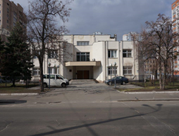 Нежитловий будинок, загальною площею 1 623,2 кв.м, що розташований за адресою: м. Київ, вулиця Червоноткацька, будинок 29а,  реєстраційний номер об’єкту нерухомого майна: 889429780000