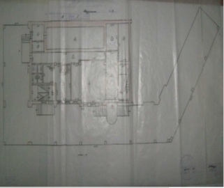 Приміщення банку, загальною площею 1 003,5 кв.м, за адресою: Автономна Республіка Крим, м. Феодосія, вул. Назукіна, №3.  Реєстровий номер 298 на стр. 70 в реєстровій книзі №3а. Інвентарний № 88576. Основні засоби у кількості 31  шт.
