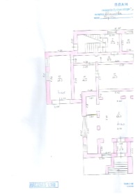 Приміщення банку, загальною площею 618,6 кв. м, за адресою: Херсонська обл., м. Херсон, вулиця Комкова, будинок 94. Реєстраційний номер об’єкта нерухомого майна: 1889947765101. Основні засоби у кількості 2 шт