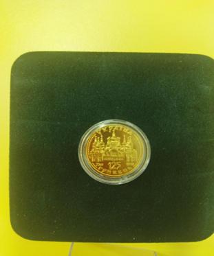 Золота пам`ятна монета «Оранта», номінал 125 гривень, метал Au 999,9, маса в чистоті 7,78 гр.