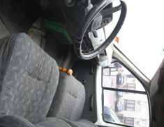 Автомобіль ГАЗ 2705, рік випуску 2001, номер шасі, кузова 270500Y0057986, номер державної реєстрації 34294АВ