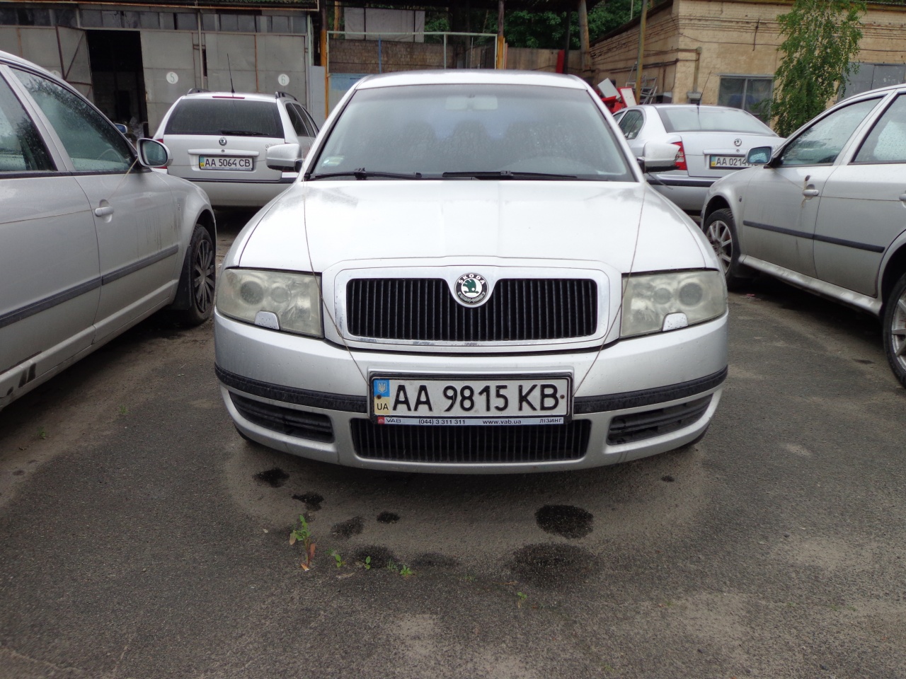 Легковий автомобіль SKODA SUPERB 1.8T, номер кузову TMBDL23U04B006152